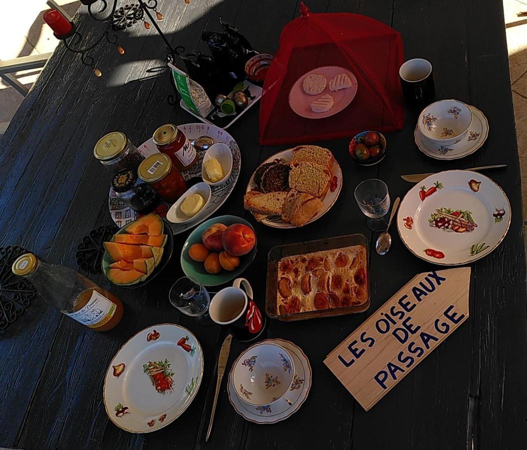 Bed and Breakfast Les Oiseaux De Passage Gignac  Екстер'єр фото